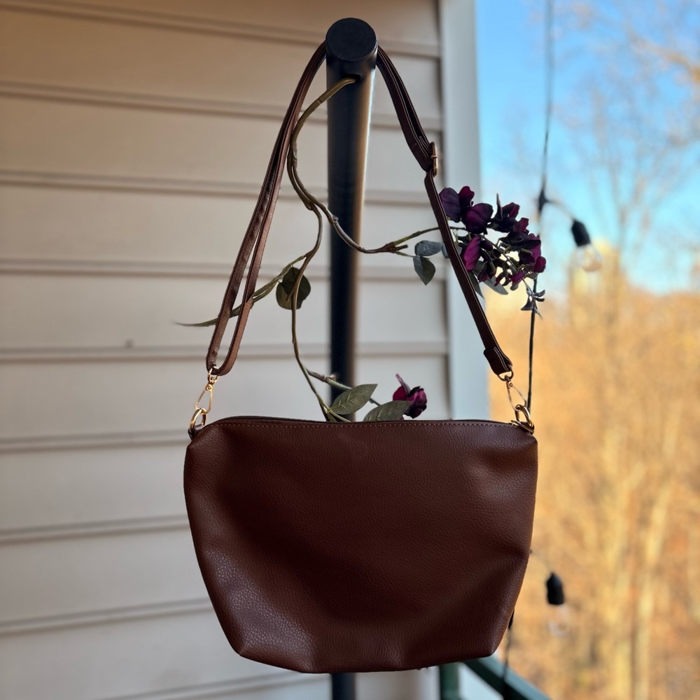 Mia K Collection Hobo Crossbody | Brown | Minimal & Versatile | Like-New - Picture 10 of 12